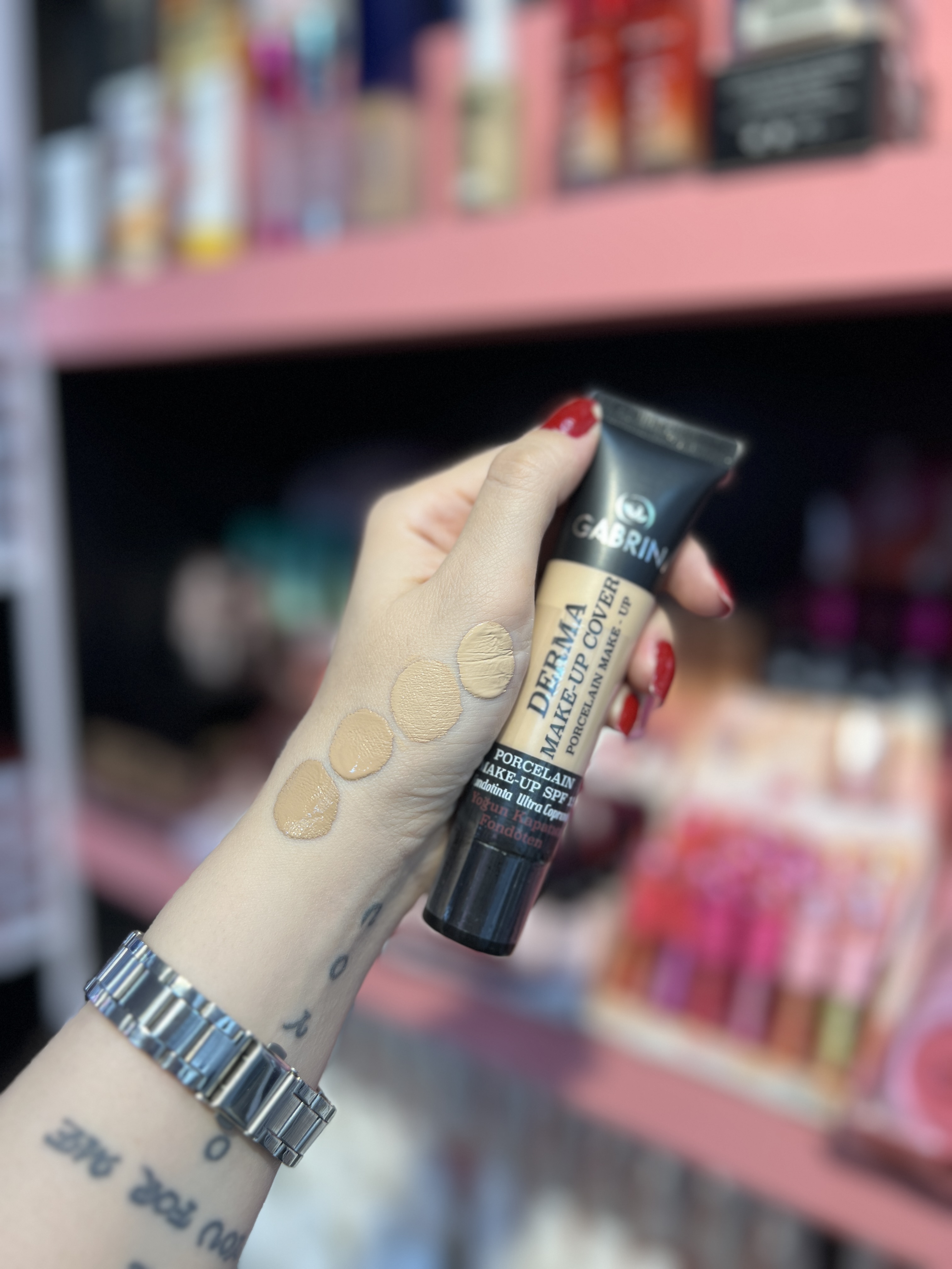 کرم پودر مات اورجینال 24 ساعته مدل Derma با حجم 40 میل